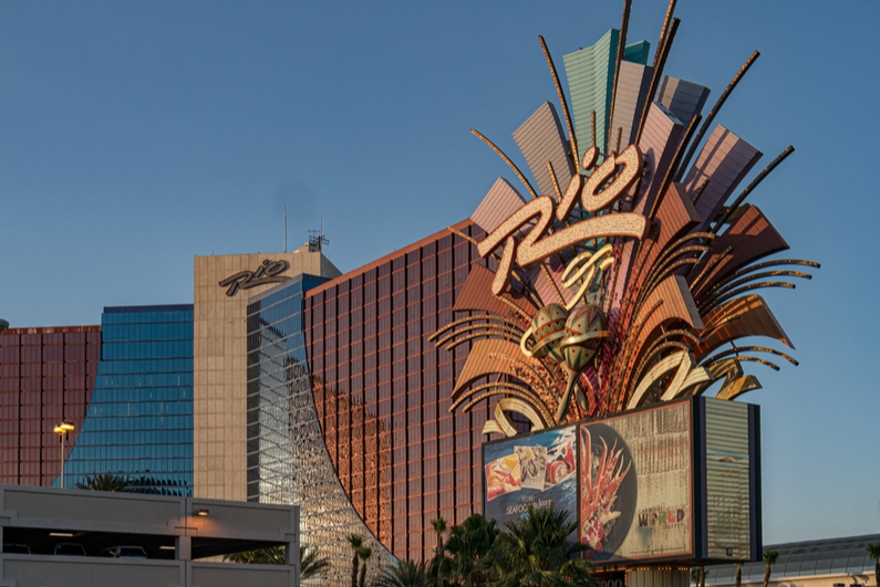 Las Vegas Police Officer Arrested For Rio Casino Robbery Viacasinos