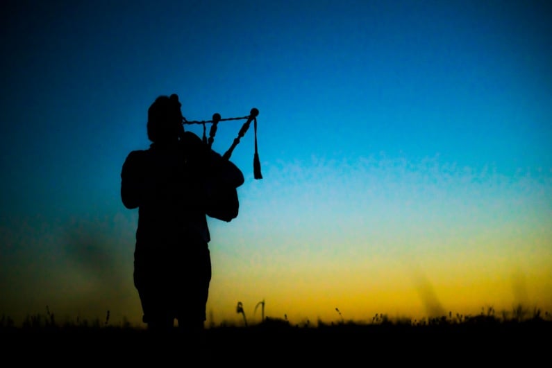 Scottish man with bagpipes