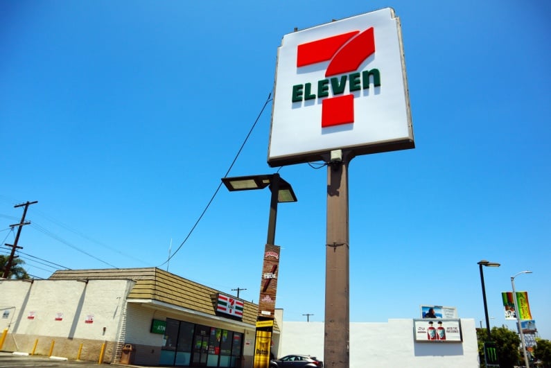 7-Eleven store