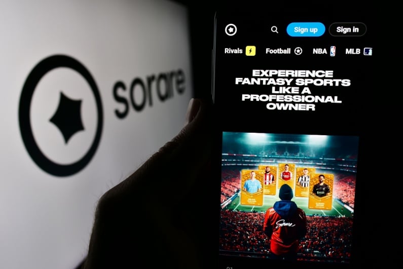 Sorare game on mobile