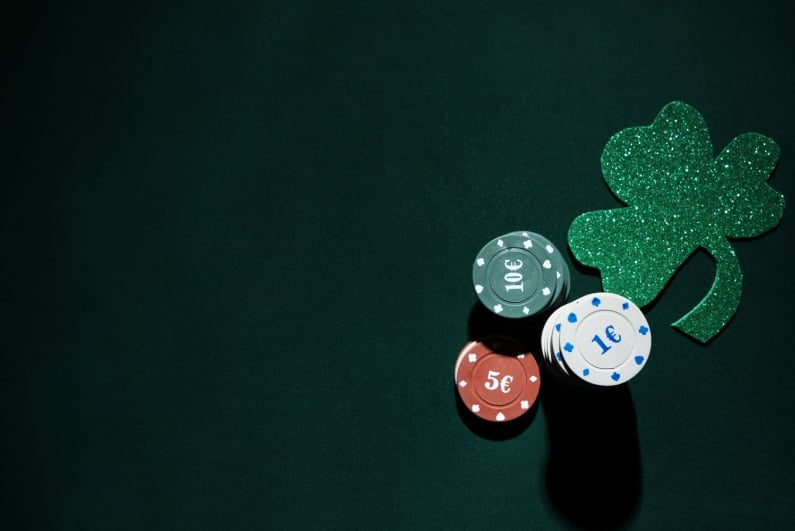 Irish clover with poker chips