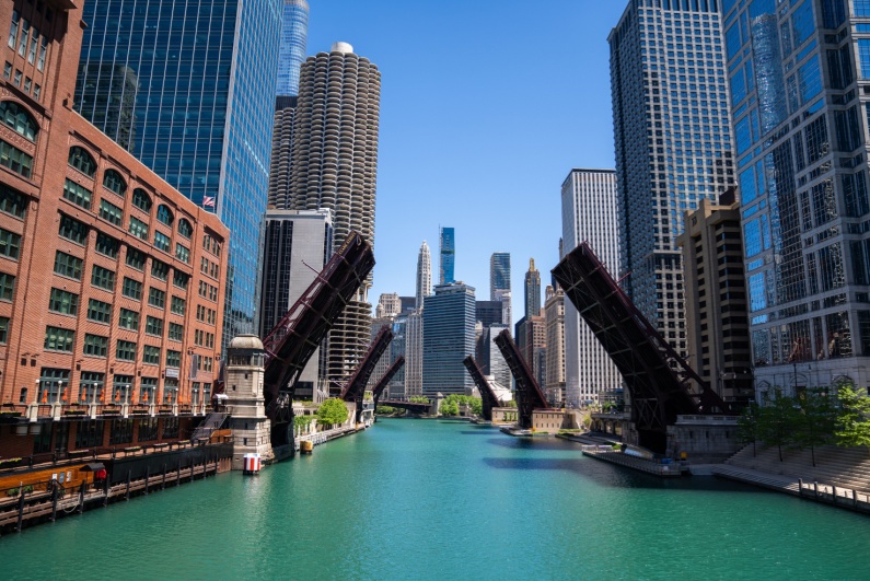 Chicago River